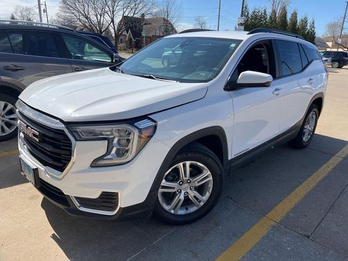 2022 GMC Terrain SLE