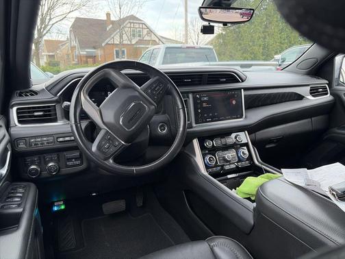 Satin Steel Metallic 2022 GMC Yukon Denali