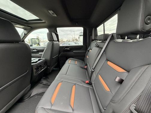 2026 GMC Sierra 2500 AT4