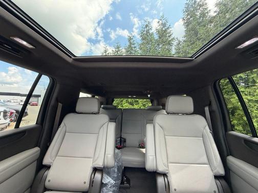 Downpour Metallic 2026 GMC Yukon XL 4WD Elevation