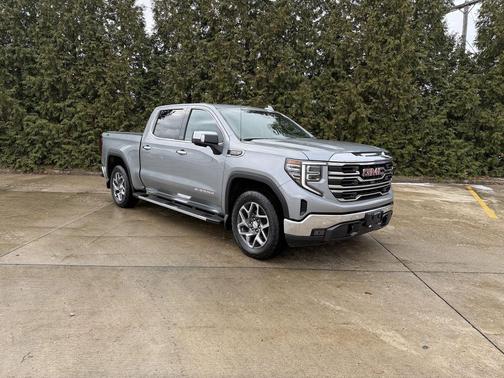 2024 GMC Sierra 1500 SLT