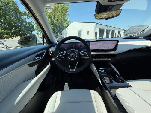 Iridescent White Tricoat 2026 Buick Envision Avenir AWD