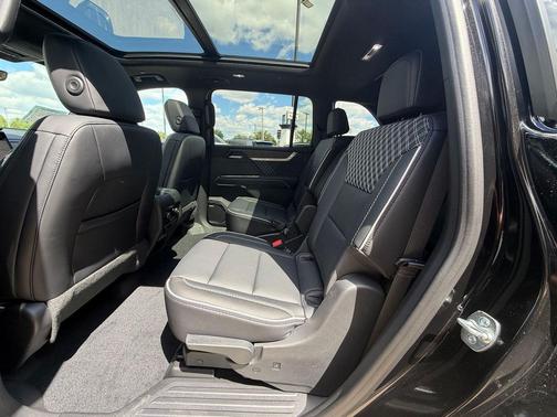 Ebony Twilight Metallic 2026 GMC Acadia Denali