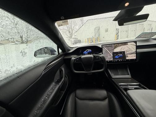 2021 Tesla Model S Plaid