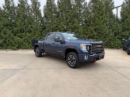 Pacific Blue Metallic 2021 GMC Sierra 2500 AT4