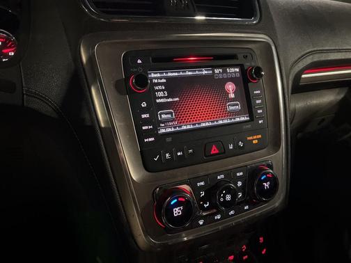 2016 GMC Acadia Denali