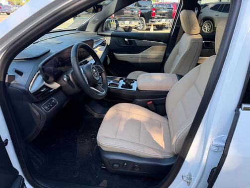 Summit White 2026 Buick Enclave Preferred FWD