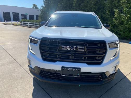 2026 GMC Acadia AWD Elevation