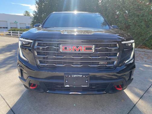 2026 GMC Acadia AT4 AWD