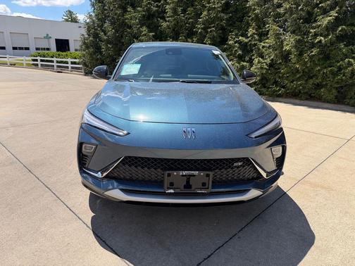 Ocean Blue Metallic 2026 Buick Envista Sport Touring FWD