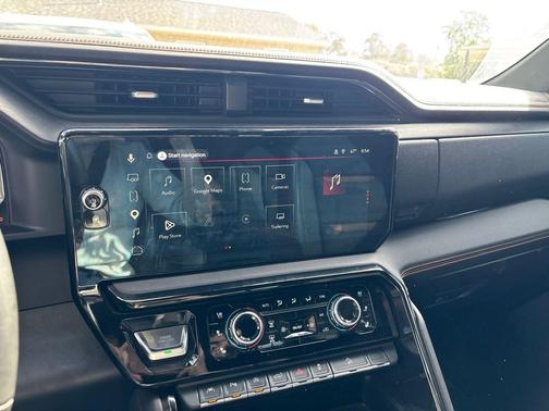 Sterling Metallic 2023 GMC Sierra 1500 AT4