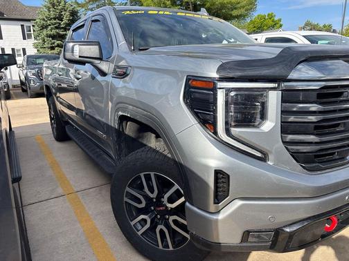 Sterling Metallic 2023 GMC Sierra 1500 AT4