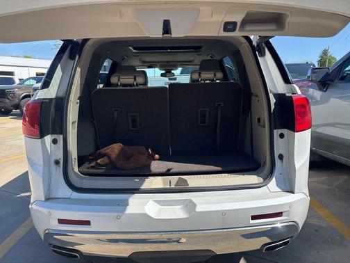 White Frost Tricoat 2018 GMC Acadia Denali