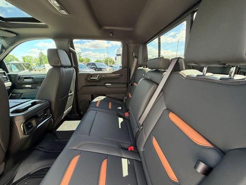 Summit White 2026 GMC Sierra 1500 AT4
