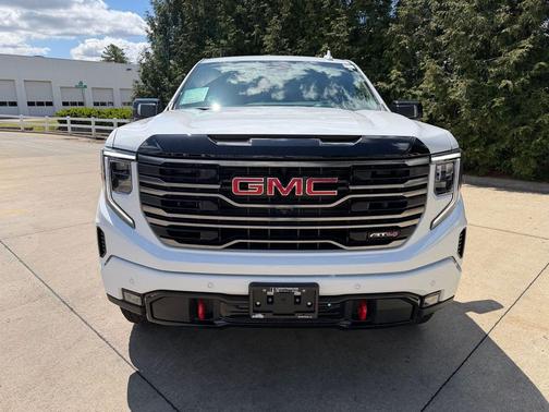 Summit White 2026 GMC Sierra 1500 AT4