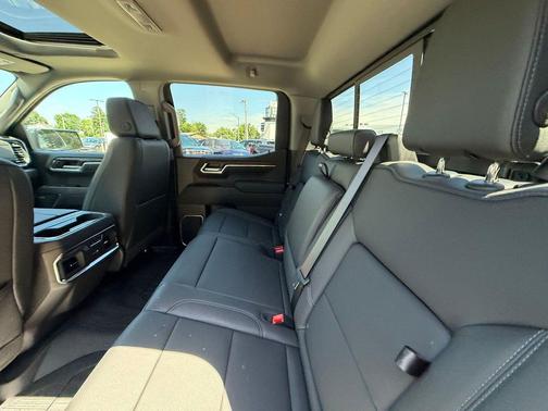 Sterling Metallic 2026 GMC Sierra 1500 SLT