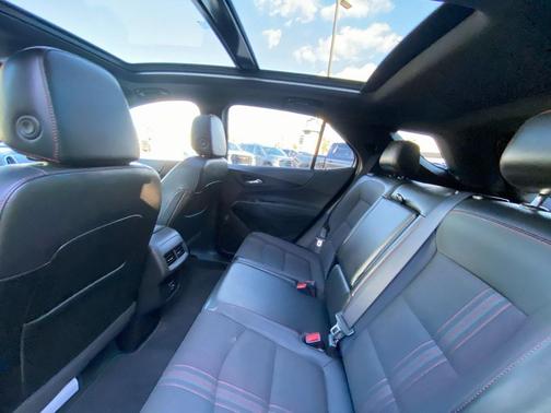 2023 Chevrolet Equinox AWD RS