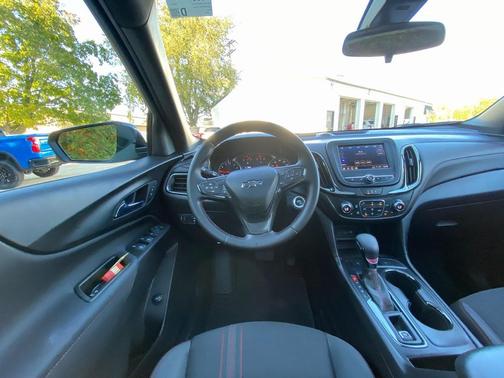 2023 Chevrolet Equinox AWD RS