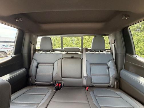 Onyx Black 2022 GMC Sierra 1500 Denali