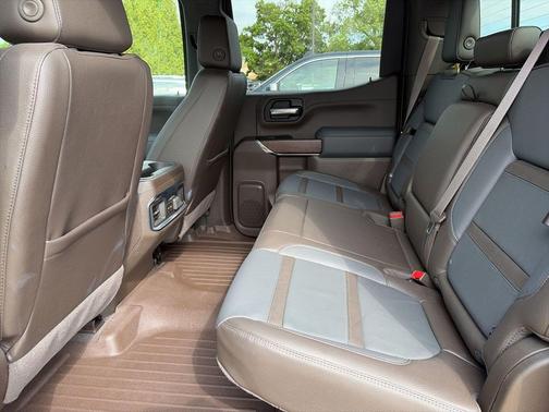 Onyx Black 2022 GMC Sierra 1500 Denali