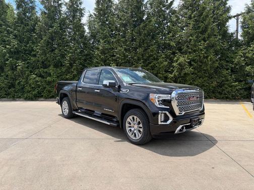 Onyx Black 2022 GMC Sierra 1500 Denali