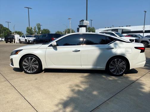 2024 Nissan Altima 2.5 SL