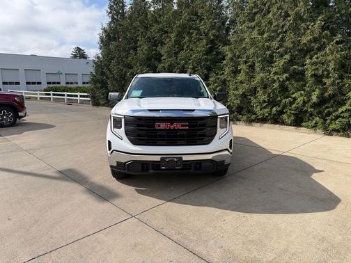 Summit White 2026 GMC Sierra 1500 Pro