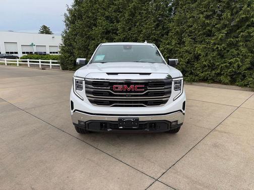 Summit White 2026 GMC Sierra 1500 SLT