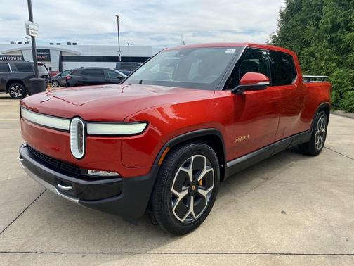 2022 Rivian R1T Adventure