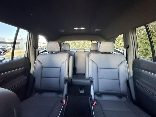 2025 Buick Enclave Preferred FWD