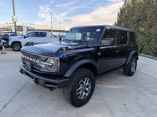 2021 Ford Bronco Base