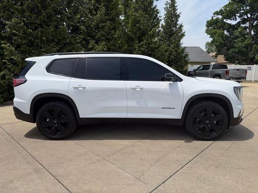 Summit White 2025 GMC Acadia AWD Elevation