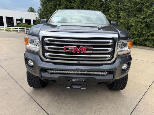 Cyber Gray Metallic 2016 GMC Canyon SLE