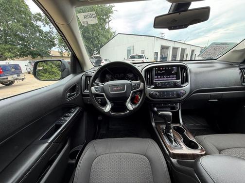 Cyber Gray Metallic 2016 GMC Canyon SLE