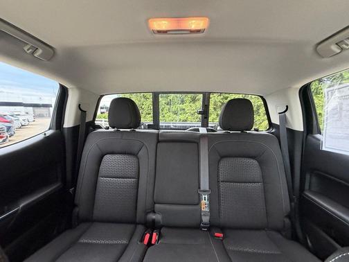 Cyber Gray Metallic 2016 GMC Canyon SLE