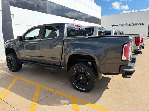 Cyber Gray Metallic 2016 GMC Canyon SLE