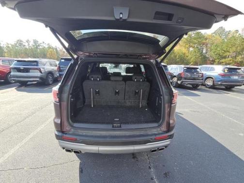 2025 GMC Acadia AWD Elevation