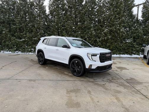 2024 GMC Acadia FWD Elevation