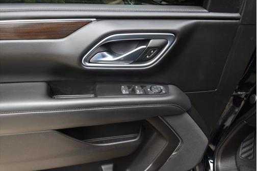 Onyx Black 2021 GMC Yukon SLE