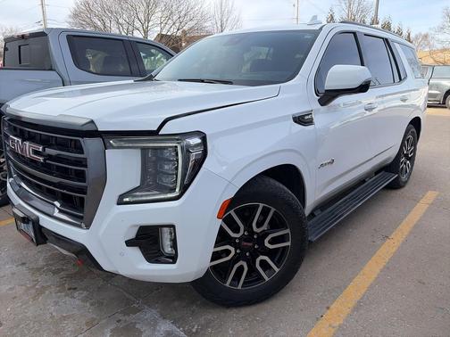 2024 GMC Yukon 4WD AT4