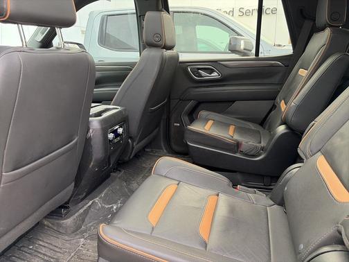 2024 GMC Yukon 4WD AT4