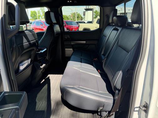 Avalanche 2026 Ford F-150 Lariat