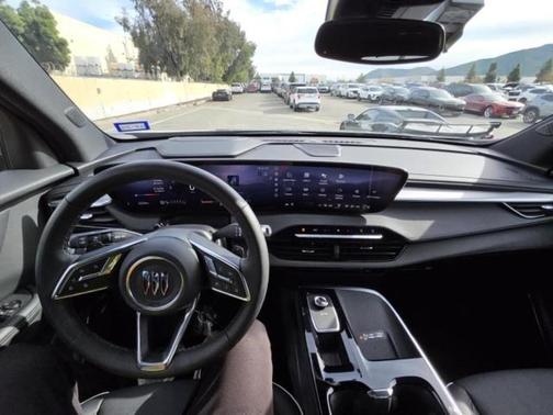 2025 Buick Enclave Preferred FWD