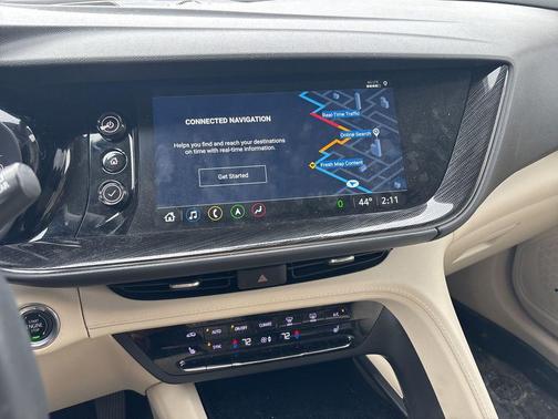 2022 Buick Envision FWD Essence