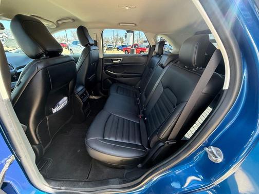 Atlas Blue Metallic 2020 Ford Edge SEL