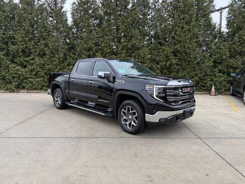 2025 GMC Sierra 1500 SLT