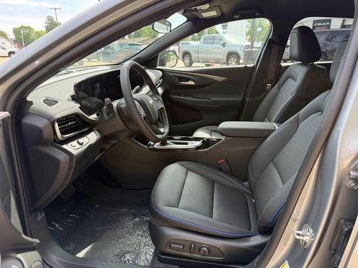 Moonstone Gray Metallic 2026 Buick Envista Sport Touring FWD