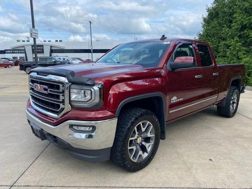 Crimson Red Tintcoat 2017 GMC Sierra 1500 SLE