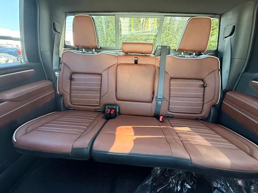 Sterling Metallic 2026 GMC Sierra 2500 Denali Ultimate