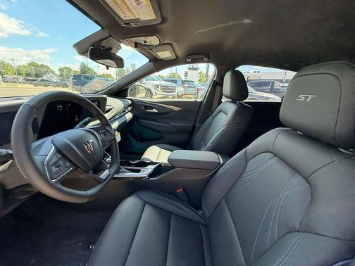 Moonstone Gray Metallic 2026 Buick Envista Sport Touring FWD
